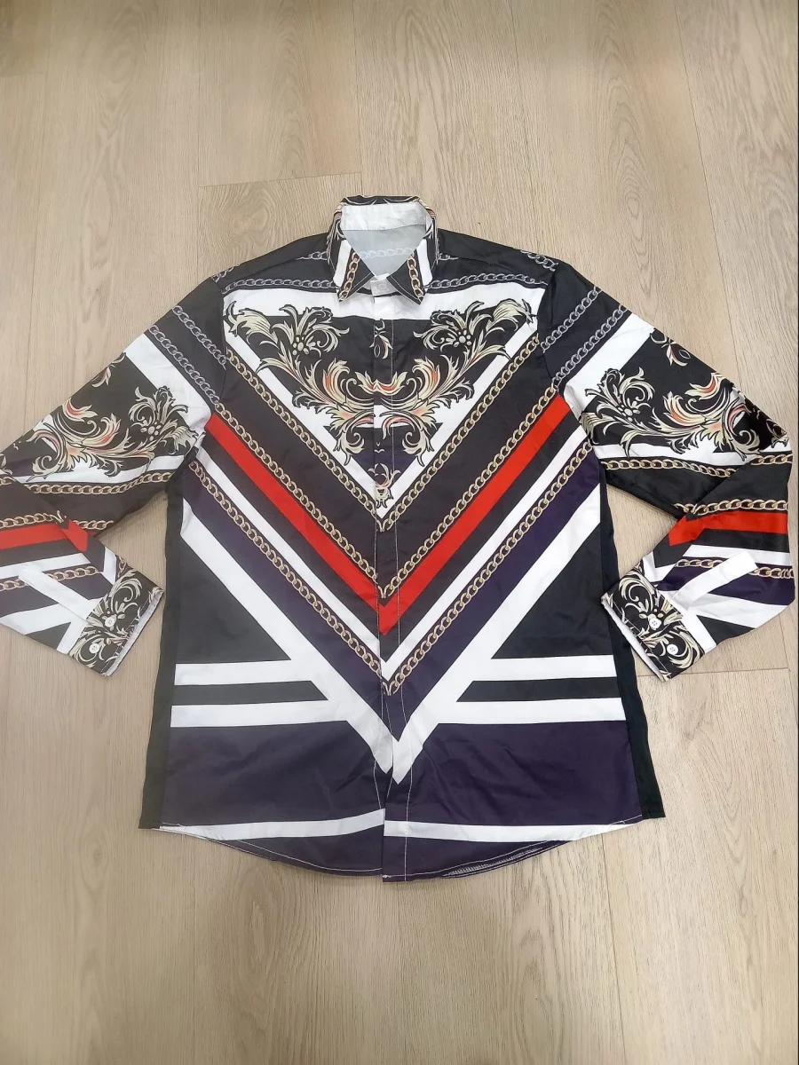 A fantasia anni 80 camicia vintage